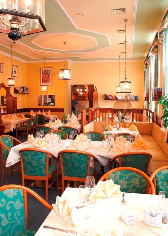 Stadthotel Eggenburg エクステリア 写真